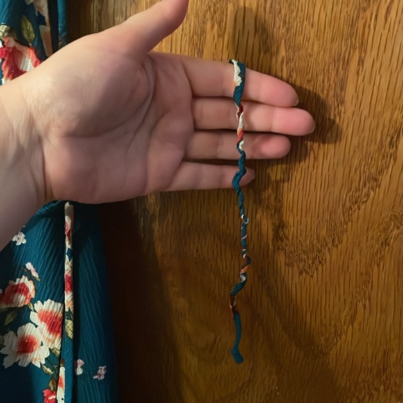 AMY BYER UGC Girls Size 8 Blue Floral High Low Dress - Picture 11 of 11